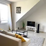 Jolie T2 Au Calme à 2 Pas Du Vieux Port Appartement *