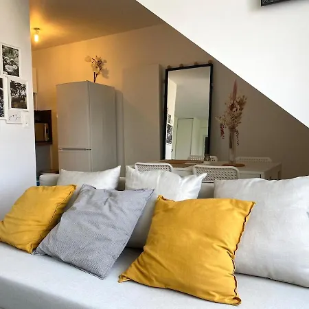 Apartment Jolie T2 Au Calme A 2 Pas Du Vieux Port